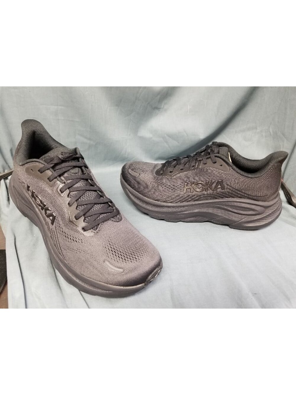 Hoka One Clifton 11 Sneakers Black Mesh 1176572/BBLC Men's Size 9.5 NEW NO BOX!
